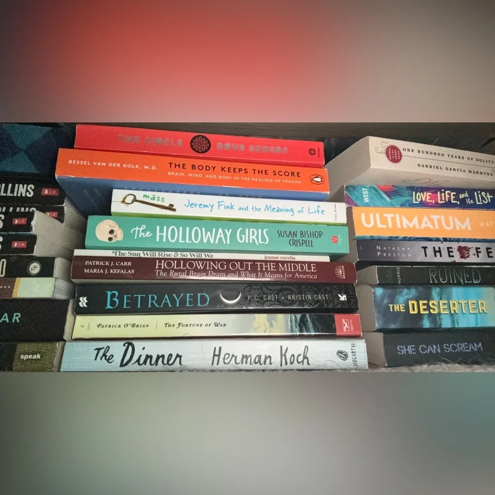 Paperback Books - Picture 8 of 9